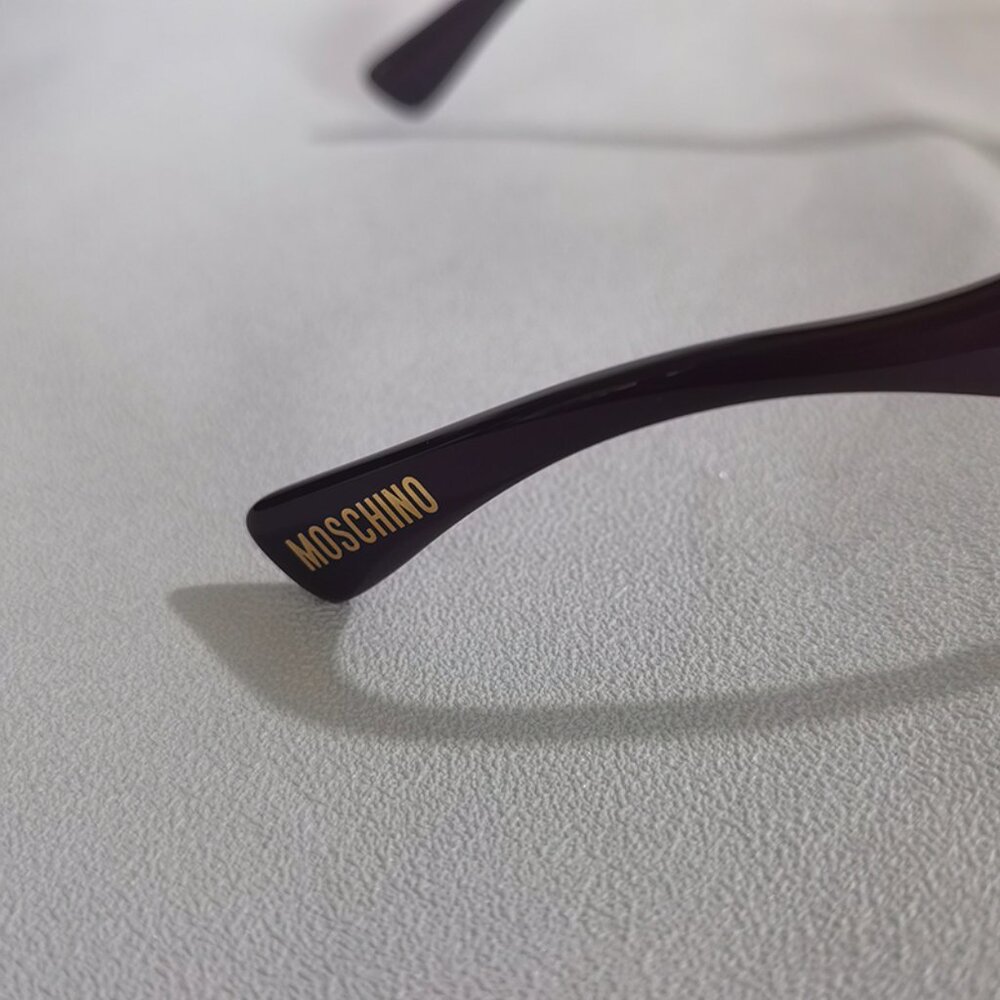 Moschino Dark Red Gradient Sunglasses For Men And Women - Picture 5 of 10